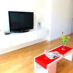 Apartmán Summer Sun With Wifi And Pool In The Complex *